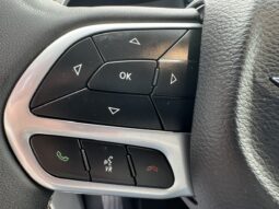 
										2024 Chrysler Pacifica Touring L Minivan full									
