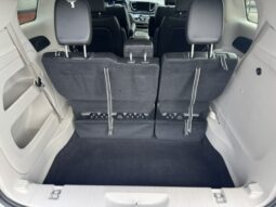 
										2024 Chrysler Pacifica Touring L Minivan full									