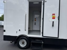 
										2023 Ford E350 Cutaway Van 12ft Box **THERMO KING REEFER** full									