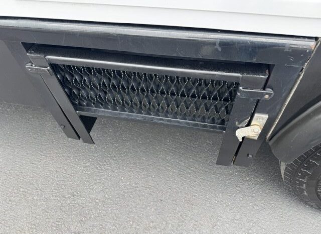 
								2023 Ford E350 Cutaway Van 12ft Box **THERMO KING REEFER** full									