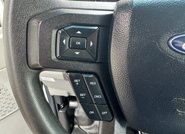 
								2023 Ford E350 Cutaway Van 12ft Box **THERMO KING REEFER** full									