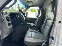 
										2023 Ford E350 Cutaway Van 12ft Box **THERMO KING REEFER** full									