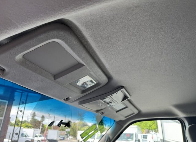 
								2018 Nissan NV3500 SV Cargo Van full									
