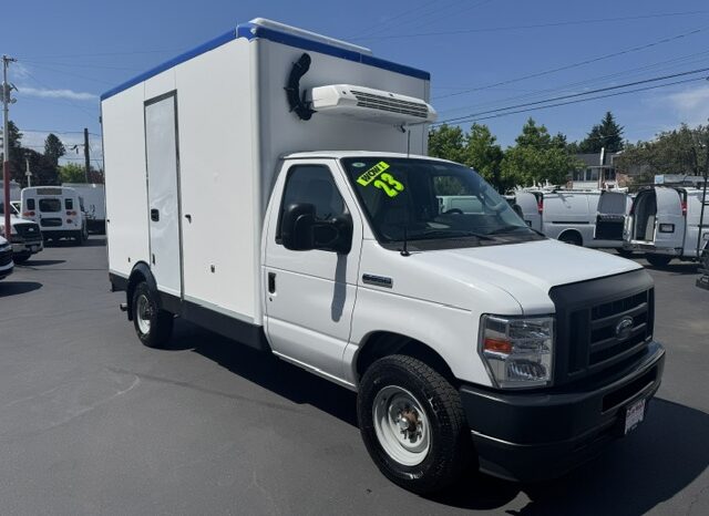2023 Ford E350 Cutaway Van Thermo King Reefer 13305