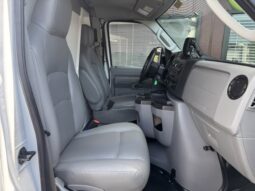 
										2023 Ford E350 Cutaway Van 12 ft Box **THERMO KING REEFER** full									