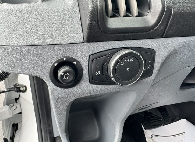 
								2019 Ford Transit 350 HD Cutaway Van **12ft BOX** full									