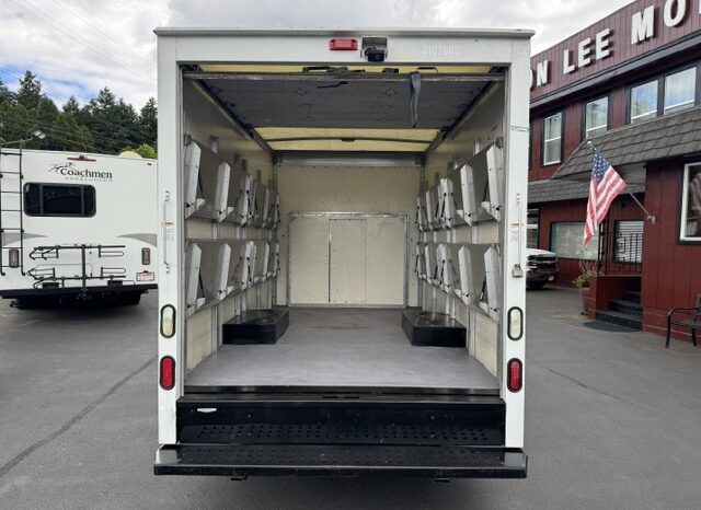 
								2019 Ford Transit 350 HD Cutaway Van **12ft BOX** full									