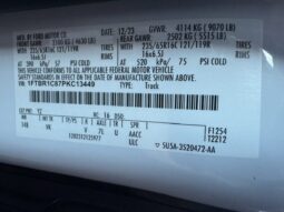 
										2023 Ford Transit 250 MEDIUM ROOF Cargo Van full									
