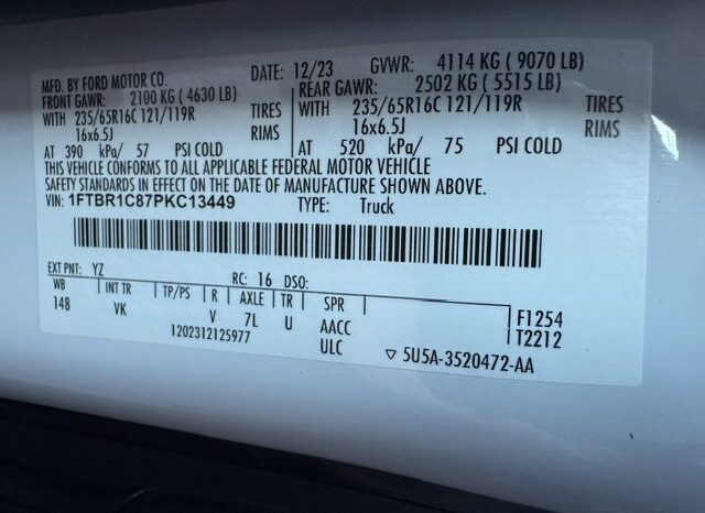 
								2023 Ford Transit 250 MEDIUM ROOF Cargo Van full									