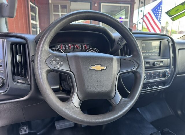 
								2016 Chevrolet Silverado 3500 Regular Cab **KNAPHEIDE 8ft UTILITY BED** Truck full									