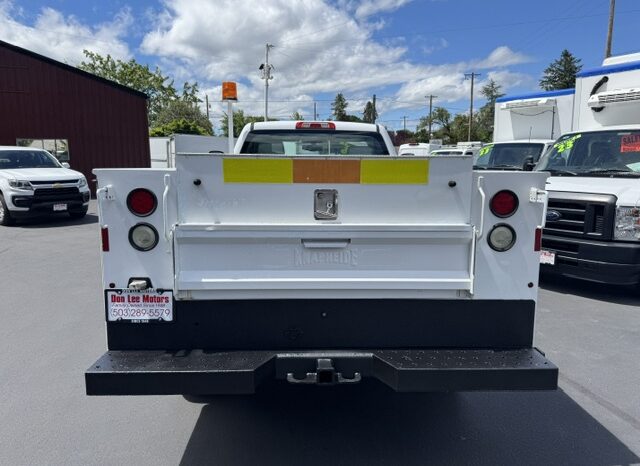 
								2016 Chevrolet Silverado 3500 Regular Cab **KNAPHEIDE 8ft UTILITY BED** Truck full									