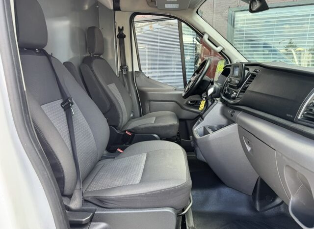 
								2020 Ford Transit 250 MEDIUM ROOF Cargo Van full									