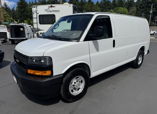 
								2020 Chevrolet Express 2500 Cargo Van full									