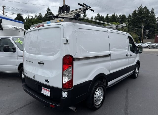 
								2022 Ford Transit 150 Low Roof Cargo Van **ALL WHEEL DRIVE** full									