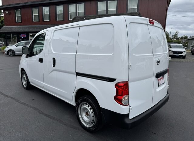 
								2020 Nissan NV200 Cargo Van full									