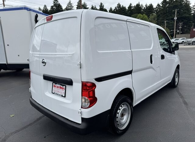
								2020 Nissan NV200 Cargo Van full									