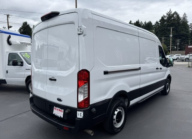 
								2020 Ford Transit 250 MEDIUM ROOF Cargo Van full									