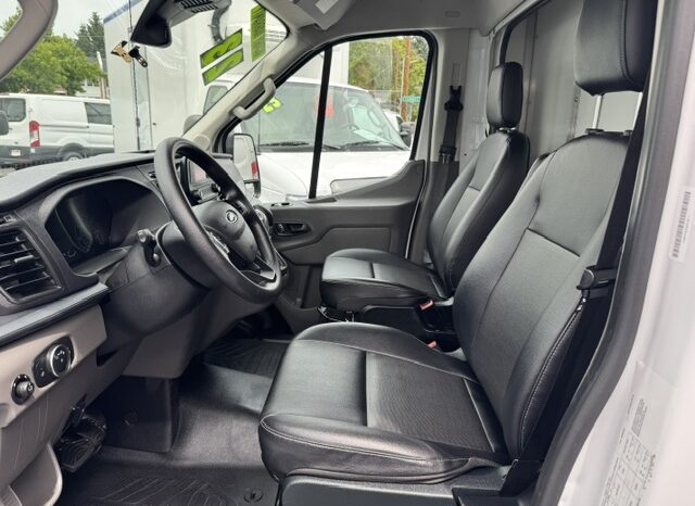 
								2023 Ford Transit 350 Cutaway Van **12ft BOX** full									