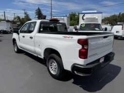 2023 Chevrolet Silverado 1500 DOUBLE CAB 4×4 Pickup