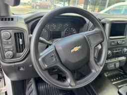 
										2023 Chevrolet Silverado 1500 DOUBLE CAB 4×4 Pickup full									