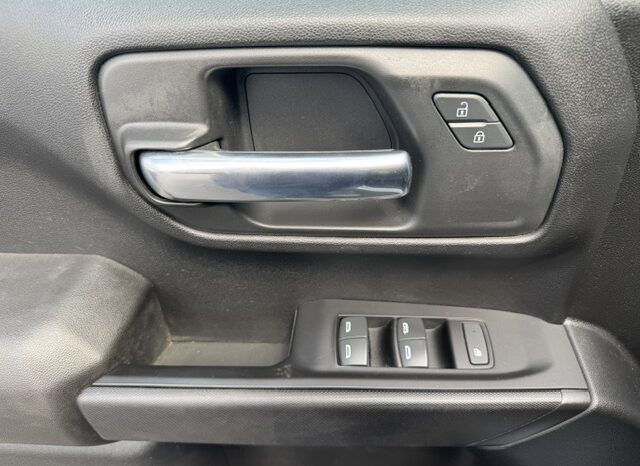 
								2023 Chevrolet Silverado 1500 DOUBLE CAB 4×4 Pickup full									