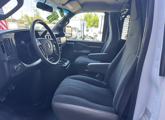 
								2020 GMC Savana 2500 Cargo Van full									