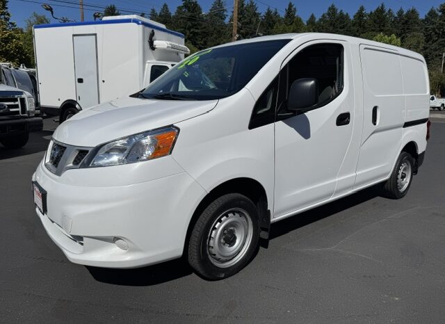 
								2020 Nissan NV200 Cargo Van full									