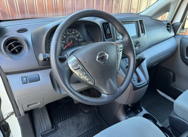 
								2020 Nissan NV200 Cargo Van full									