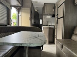 
										2019 Chevrolet Express 4500 Coachmen Freelander 26DS MotorHome full									