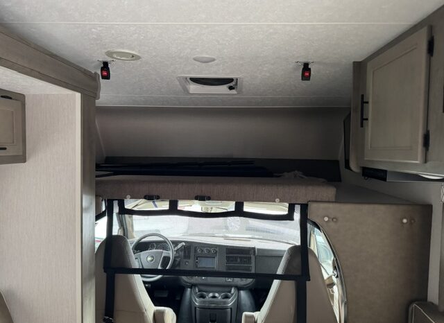 
								2019 Chevrolet Express 4500 Coachmen Freelander 26DS MotorHome full									