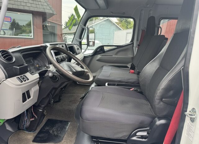 
								2020 Mitsubishi Fuso FE160 Canter Crew Cab Truck **15ft STAKE BED** full									
