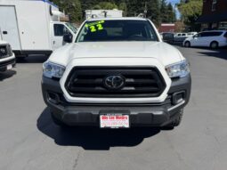 
										2022 Toyota Tacoma Access Cab Pickup full									