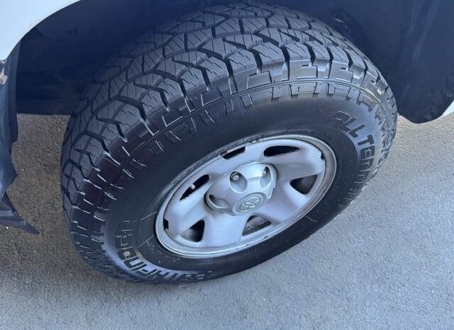 
								2022 Toyota Tacoma Access Cab Pickup full									