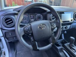 
										2022 Toyota Tacoma Access Cab Pickup full									