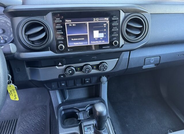
								2022 Toyota Tacoma Access Cab Pickup full									