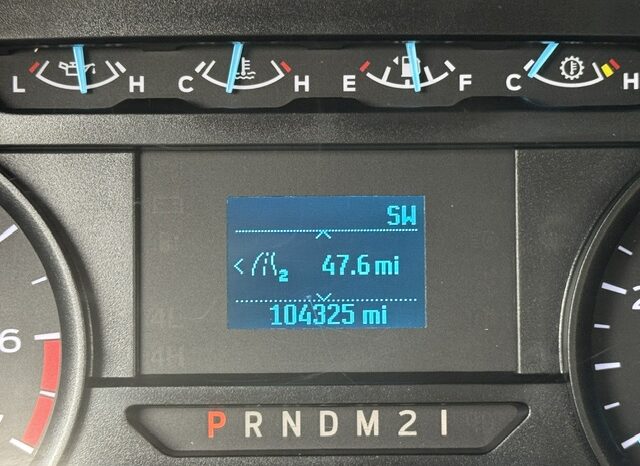 
								2022 Ford F250 Regular Cab 4×4 Pickup **8′ UTILITY BOX** full									