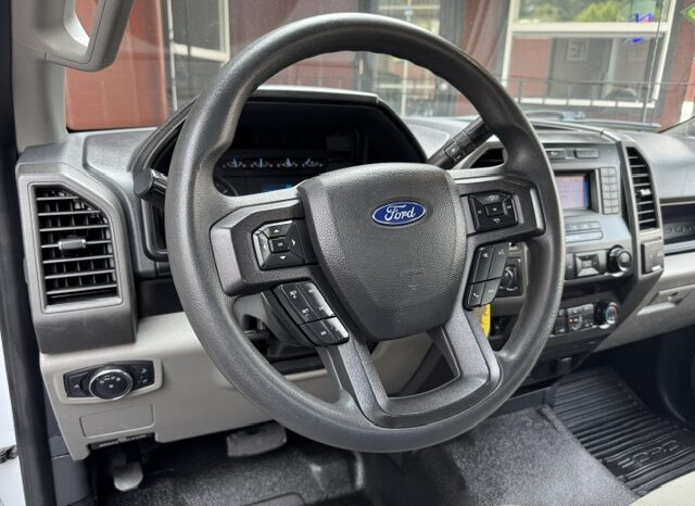 
								2022 Ford F250 Regular Cab 4×4 Pickup **8′ UTILITY BOX** full									