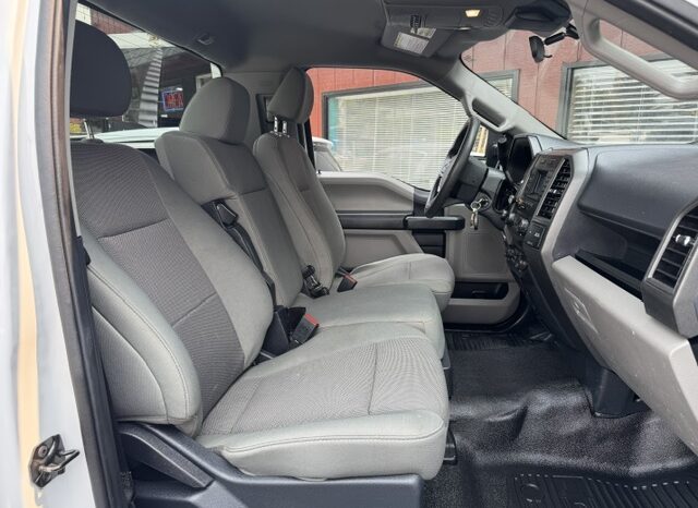 
								2022 Ford F250 Regular Cab 4×4 Pickup **8′ UTILITY BOX** full									