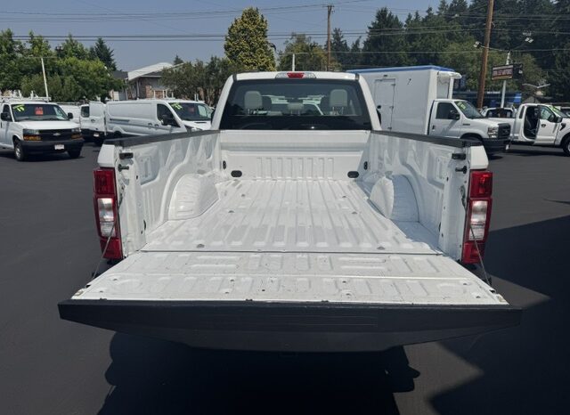 
								2022 Ford F250 Crew Cab 4×4 Pickup **8ft LONG BED** full									