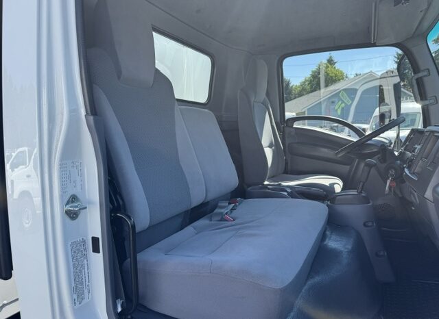 
								2017 Isuzu NPR Tilt Cab **14ft BOX** full									
