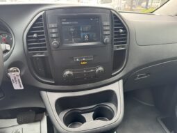 
										2021 Mercedes Metris Cargo Van full									