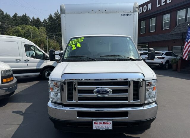 
								2024 Ford E450 Cutaway Van **16ft BOX** full									