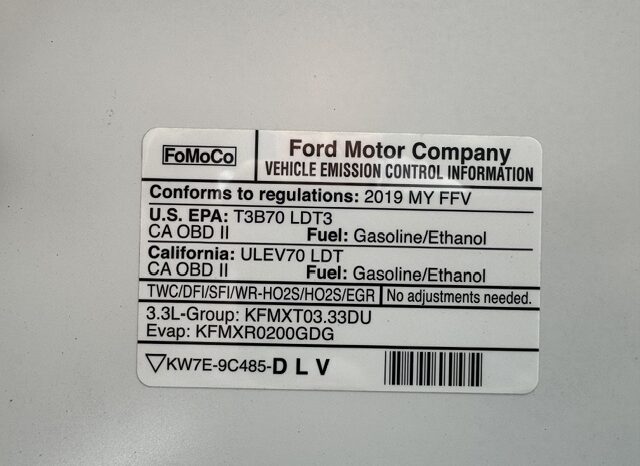 
								2019 Ford F150 Regular Cab Pickup **8ft LONG BED** full									