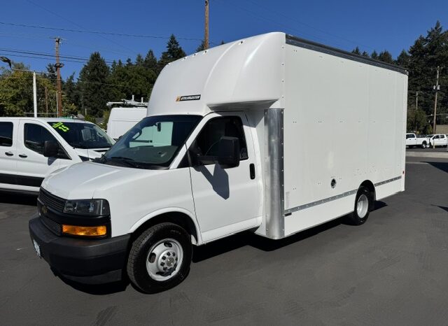 
								2021 Chevrolet Express 3500 Cutaway Van **14ft BOX** full									