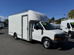 2021 Chevrolet Express 3500 Cutaway Van **14ft BOX**