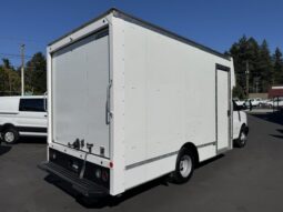 
										2021 Chevrolet Express 3500 Cutaway Van **14ft BOX** full									
