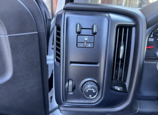 
								2019 Chevrolet Silverado 2500 HD DOUBLE CAB Pickup full									