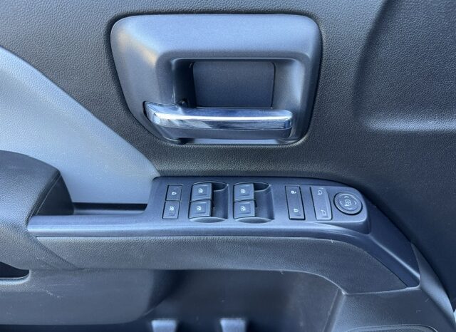 
								2019 Chevrolet Silverado 2500 HD DOUBLE CAB Pickup full									