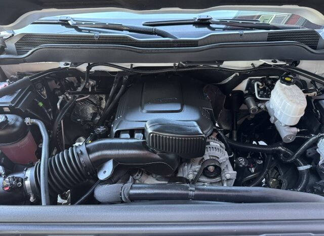 
								2019 Chevrolet Silverado 2500 HD DOUBLE CAB Pickup full									