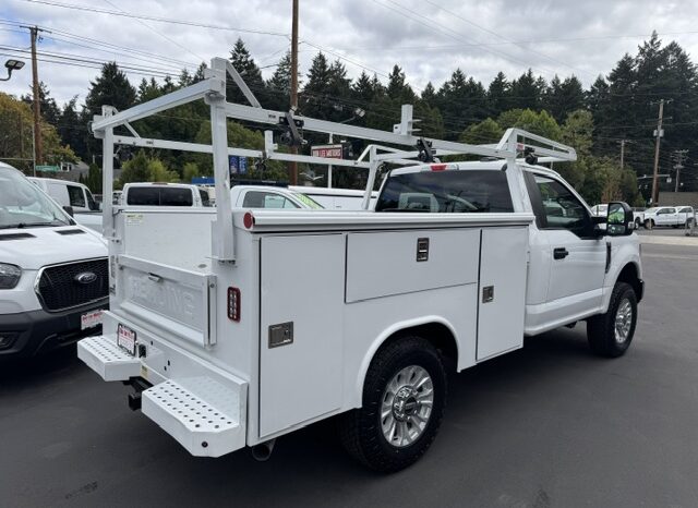 
								2022 Ford F250 Regular Cab 4×4 Truck **8ft SERVICE BODY** full									
